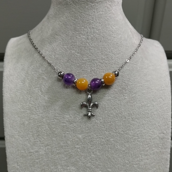 Fleur De Lis Amethyst Jade Bead Necklace Natural Gemstone LSU Purple & Gold NOLA - Picture 8 of 17